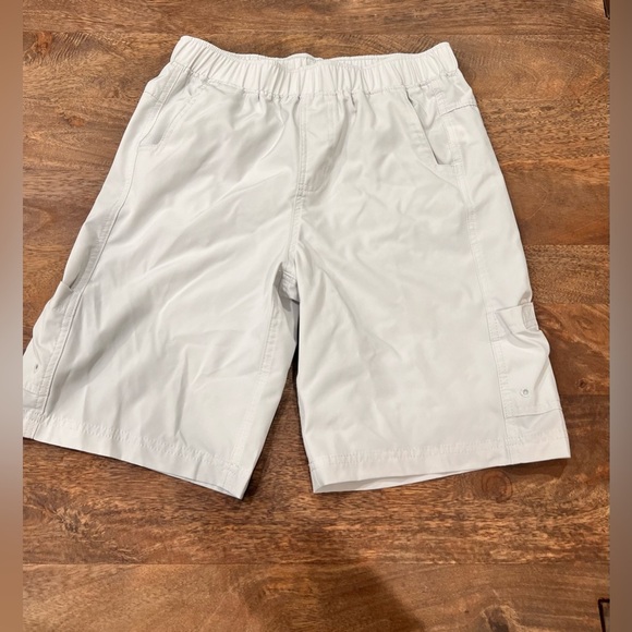 Magellan Boy Shorts Size 14/16 Water Repellant/ Fish Gear - Picture 1 of 5